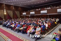 Своим трудом вы сегодня закладываете образ будущего республики – Глава Тувы Шолбан Кара-оол