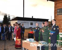 Пограничники Тувы увековечили память героически погибшего в Чечне Алексея Мырлаа