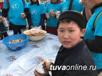 Кызылский двор по ул. Калинина, 24, 24а: Время собирать камни