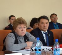 Глава Кызыла выступила с Отчетом об итогах работы за год