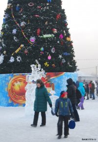 Кызылчане выступают за установку Новогодней елки на площади Арата
