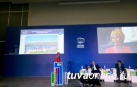 Глава Кызыла Дина Оюн выступила на всероссийском форуме «Единой России» в Краснодаре