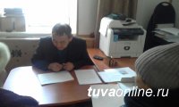 Кызыл: Депутаты фракции «Единая Россия» ежедневно ведут прием граждан