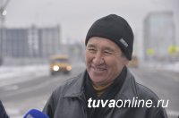 Качество работ на реконструированном Ангарском бульваре в Кызыле оценил общественный контроль