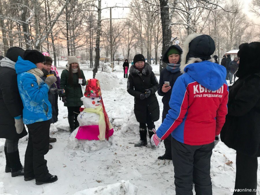 Молодежный сквер кызыл карта