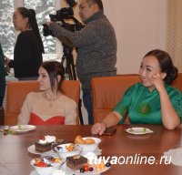Тележурналист Инна Санчат-оол награждена Почетной грамотой Хурала представителей Кызыла