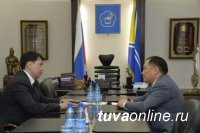 Депутат ГосДумы Мерген Ооржак прибыл в Туву в рамках очередной региональной недели