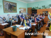 Оформлением центра столицы Тувы к празднику Шагаа занимаются все школьники Кызыла