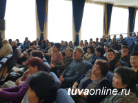 Почетные граждане Кызыла призвали горожан принять активное участие в выборах Президента России