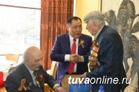День Победы в Кызыле встретили 18 фронтовиков и блокадников