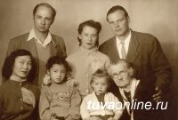 К 100-летию со дня рождения художника Николая Рушева издан набор открыток в Москве, в Туве открылась выставка