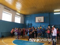 Праздник Halloween в школе английского языка «Kyzyl Summer Camp» Тувинского государственного университета Праздник Halloween в школе английского языка «Kyzyl Summer Camp» Тувинского государственного университета