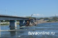 Ход реконструкции Коммунального моста проинспектировала Глава Кызыла Дина Оюн
