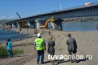Ход реконструкции Коммунального моста проинспектировала Глава Кызыла Дина Оюн