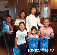 Коллектив АО «Тываэнергосбыт» присоединился к акции «Помоги собраться в школу»