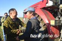 В Туве возрождают главную зерновую житницу республики В Туве возрождают главную зерновую житницу республики