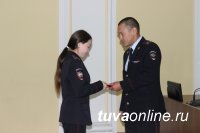 Главный кадровик полиции Тувы встретился с выпускниками профильных вузов