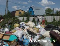 Житель Правобережных дач Кызыла из-за накопленного во дворе мусора лишился телевизора