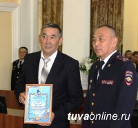 В честь 100-летнего юбилея уголовного розыска России были отмечены лучшие сотрудники