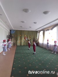 Воспитанники детских садов Кызыла представляют на Фестивале разные культуры народов России