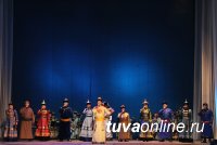 Ансамбль "Саяны" открыл 50-й концертный сезон