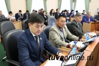Освободившийся депутатский мандат в Верховном Хурале Тувы передан Шолбану Дандару