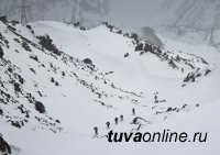 Тува: Горная бригада ЦВО получила на вооружение альпинистское снаряжение