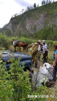 Доржа Дондук -  потомственный «оътчу», знаток лечебных трав