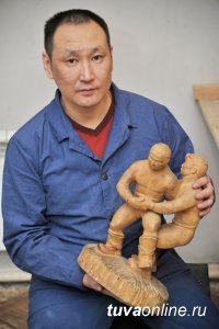 В память о первом профессиональном реставраторе Тувы Буяне Ховалыге откроется выставка