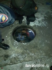 Кызыл: В ходе рейдов ДНД задержаны 4 человека, распивающие алкоголь в люках теплотрасс