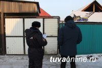 В Туве штрафников, нарушающих миграционное законодательство, навестили сотрудники полиции