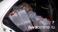 В Барун-Хемчикском районе на посту «Ак» в очередной раз пресечена попытка незаконного провоза спиртосодержащей жидкости