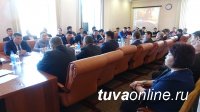 Мэр Кызыла Карим Сагаан-оол обсудил с педагогами-мужчинами школ города вопросы профилактики правонарушений среди школьников Мэр Кызыла Карим Сагаан-оол обсудил с педагогами-мужчинами школ города вопросы профилактики правонарушений среди школьников