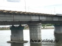 Кызыл: С 10 июня по 15 июля движение по Коммунальному мосту ночью будет ограничено