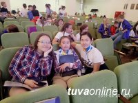 Юные хоровики из Тувы выступили на открытии Международных Ганзейских дней в Пскове 