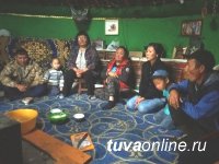 Тува: Первый Наадым для Дианы
