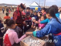 Центр тувинской культуры провел для детей Левобережных и Правобережных дач праздник национальных игр и конкурсов