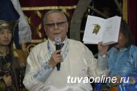 Директор Национального музея Тувы Каадыр-оол Бичелдей презентовал книгу о Субедее, которой посвятил 47 лет  своей жизни