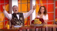 Впервые в истории россиянин выиграл миллиард рублей в лотерею. В соцсетях этому чуду не верят