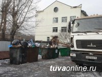 В Кызыле объявлен режим «ЧС» из-за невывоза мусора