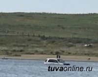 В Туве женщина, «искупавшая» машину в целебном озере Дус-Холь, заплатила за это в тройном размере
