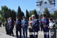 В Туве отметили День исторической памяти и чести тувинских добровольцев