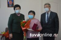 Шесть кызылчан удостоены звания "Ударник труда"