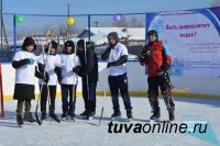 При поддержке Совета молодых врачей в Туране открыта хоккейная коробка