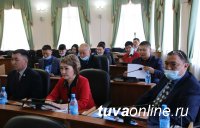 В Туве для глав и руководителей фракций Единой России в хуралах муниципалитетов проводят стажировку