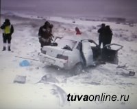В Туве обильный снегопад стал причиной аварии, где погибли 4 человека, столько же – получили травмы