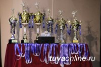 Якутские спортсменки достойно выступили во Втором чемпионате Тувы по бодибилдингу