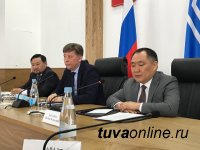 В Кызыле состоялось представление временно исполняющего обязанности главы региона Владислава Ховалыга
