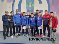 Сборная ТувГУ завоевала общекомандную бронзу на Всероссийских студенческих соревнованиях по спортивной борьбе