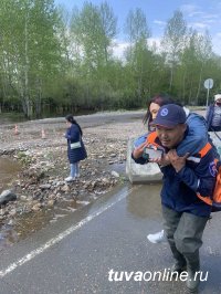 В Туве сегодня отмечается незначительный спад уровня воды в реках